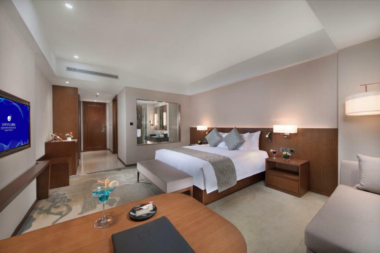 Grand New Century Hotel Jingyue Changchun Zhuanwachang Екстер'єр фото